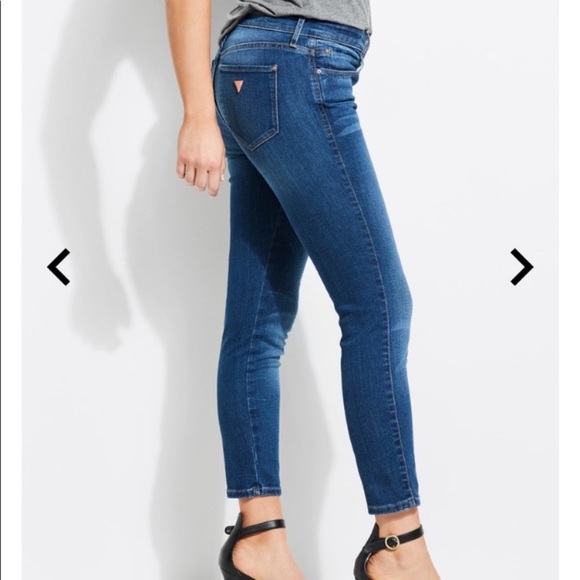 GUESS Cropped Skinny Jeans - Picture 3 of 6